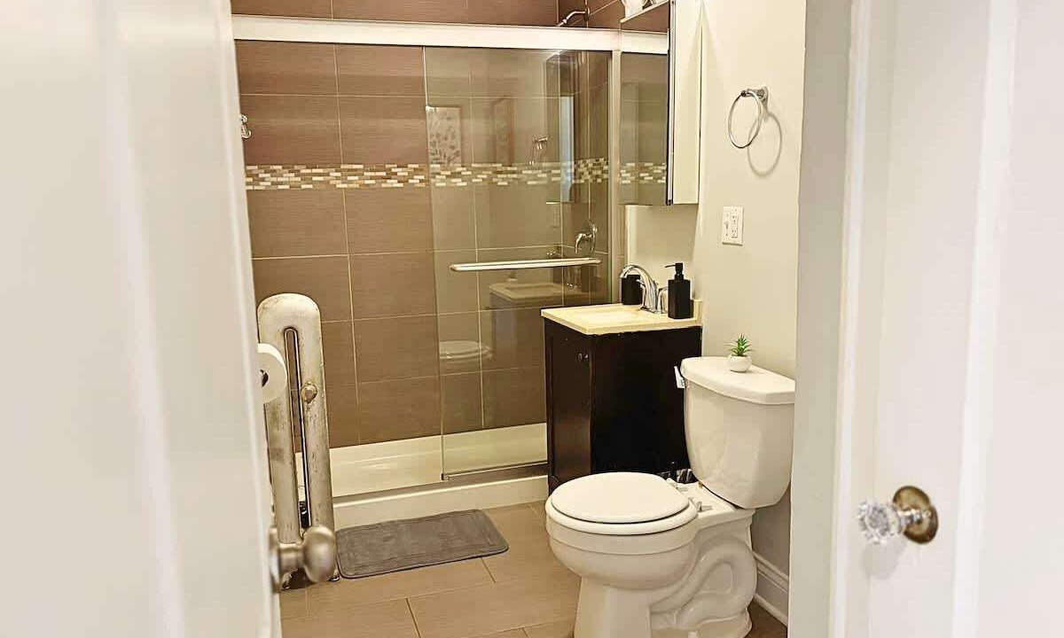 Photo of Bathroom in Kenwood