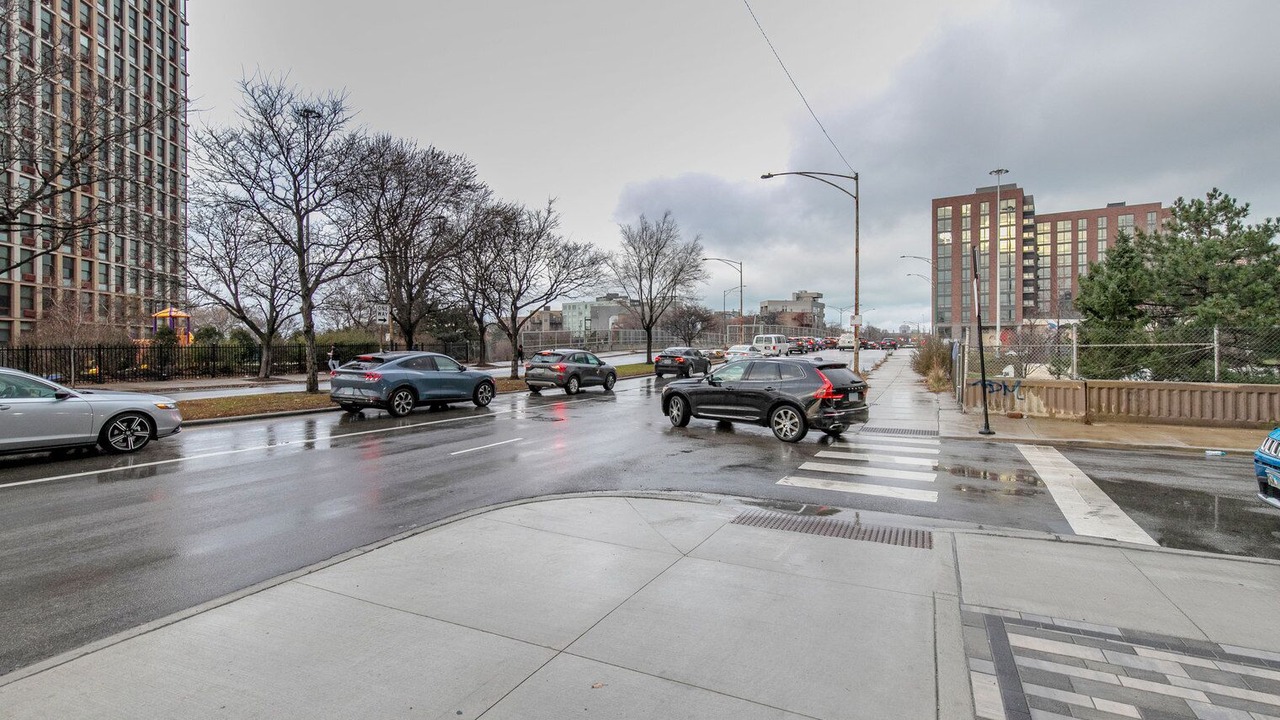 Photo of Outdoor in West Town