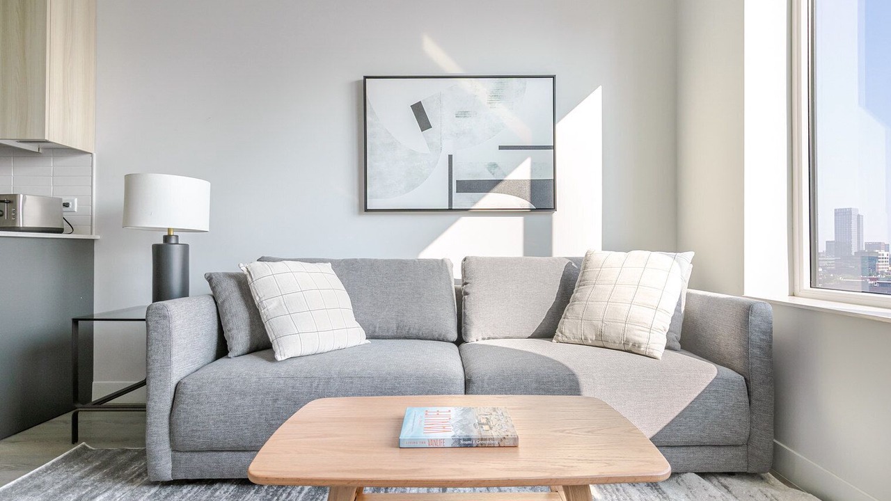 Photo of Livingroom in West Town