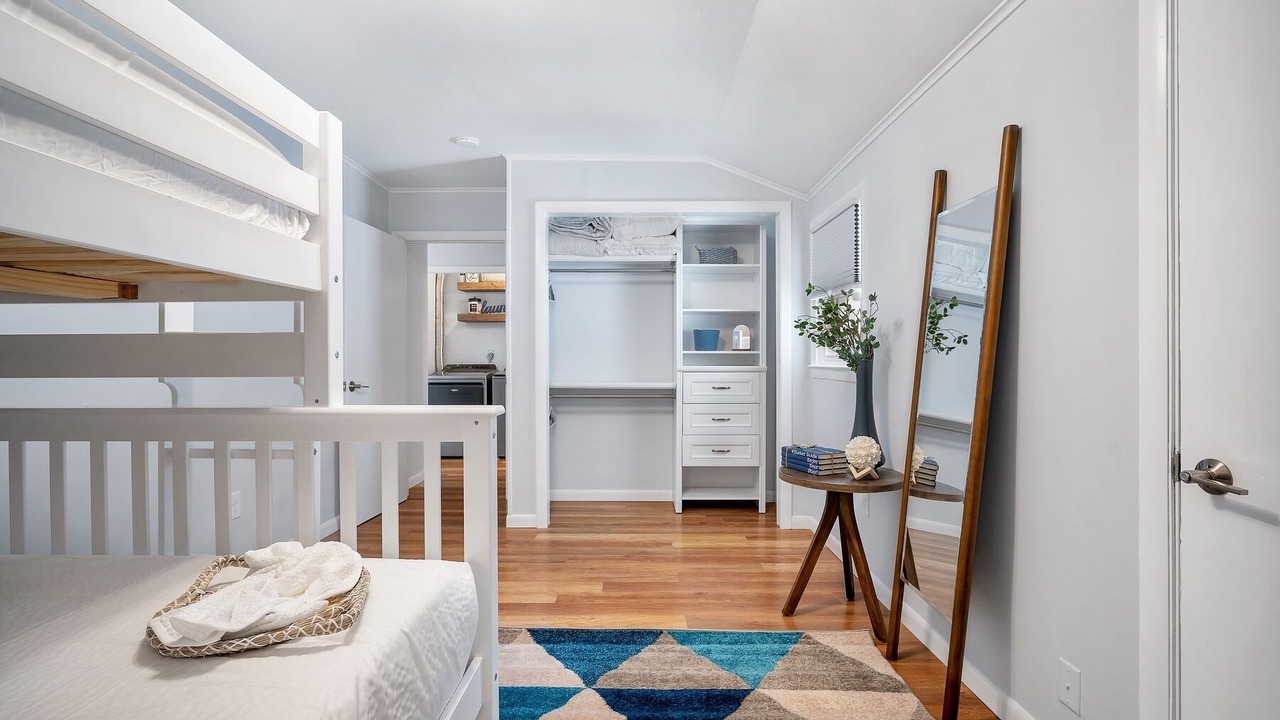 Photo of Bedroom in Westbrook Center