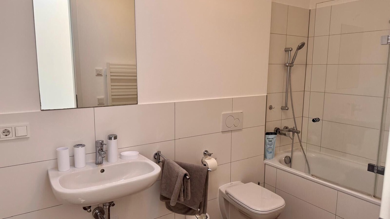 Photo of Bathroom in Halensee