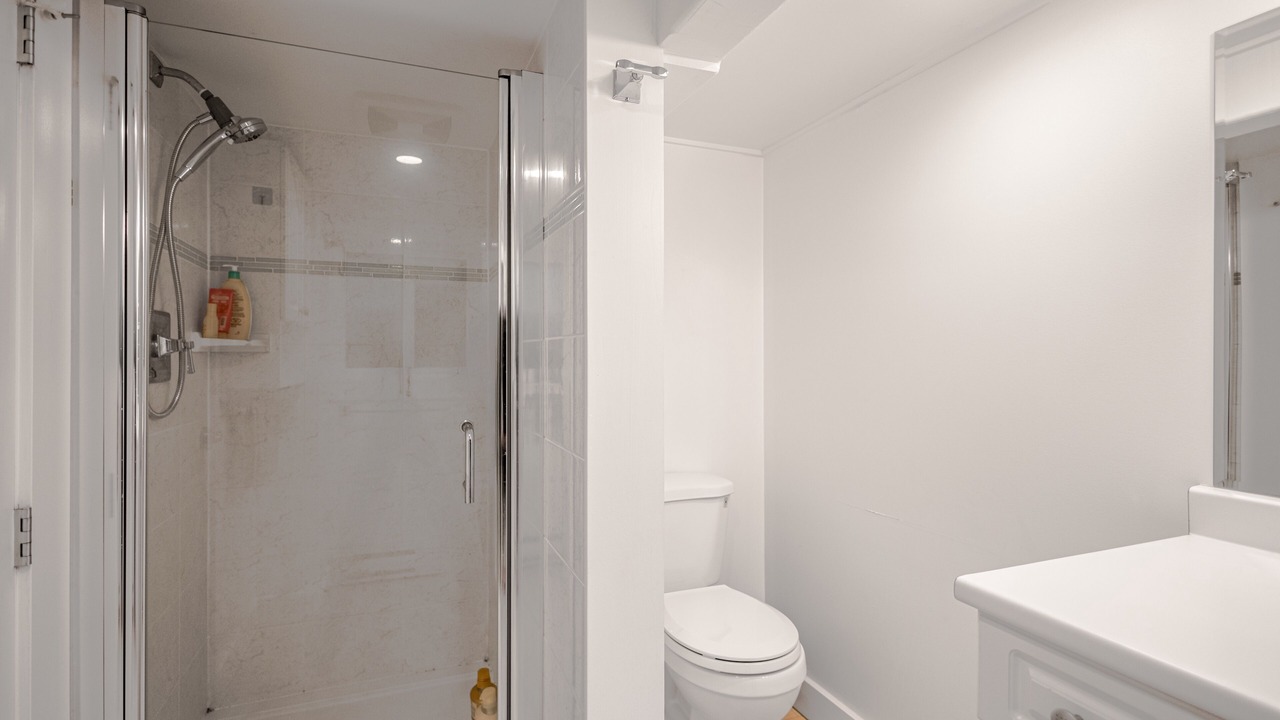 Photo of Bathroom in West Point Grey