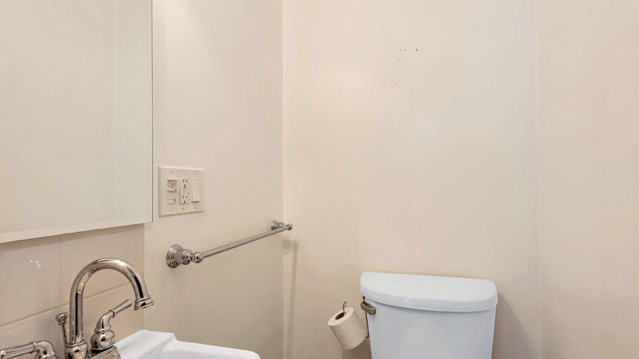 Photo of Bathroom in Park Point