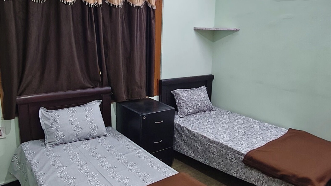 Photo of Bedroom in Toli Chowki