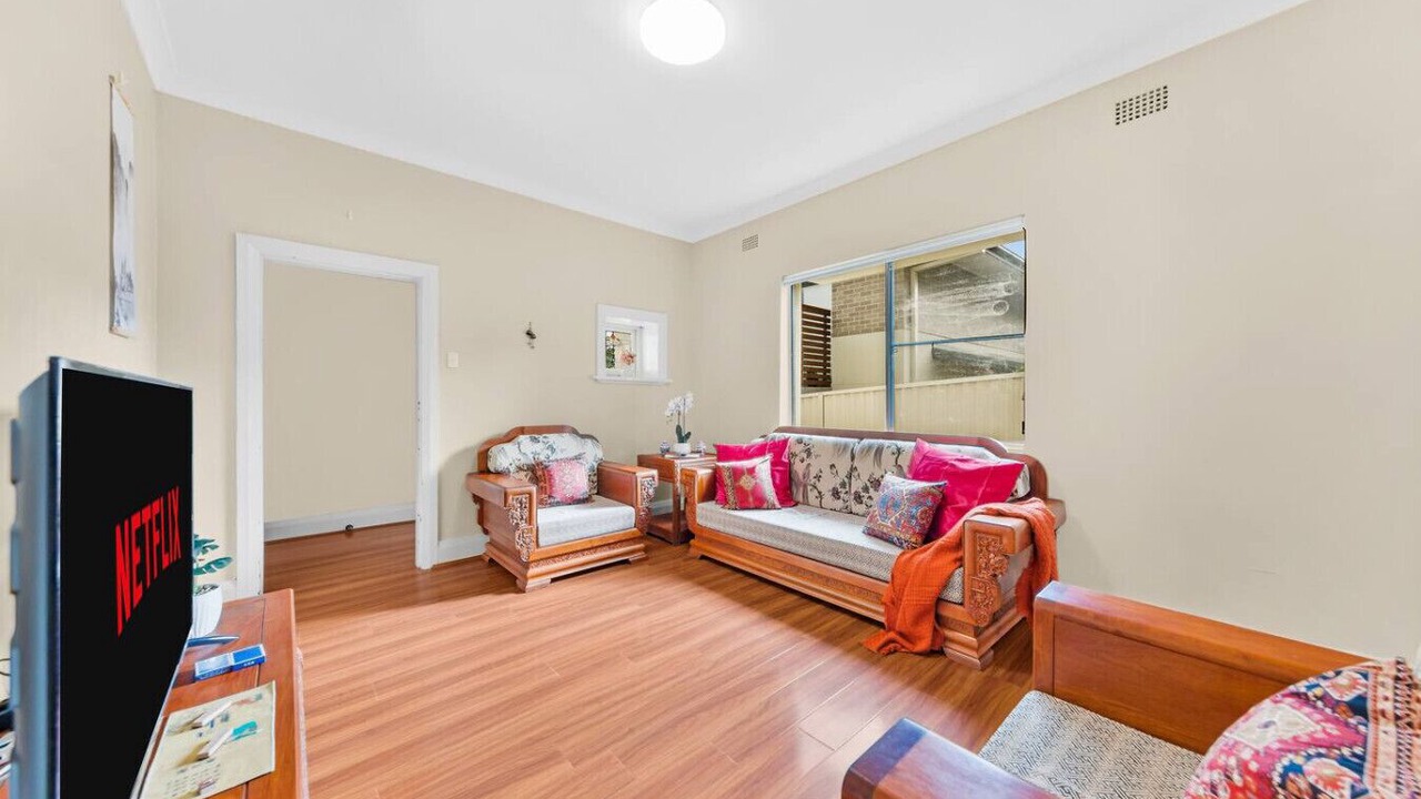 Photo of Livingroom in Putney