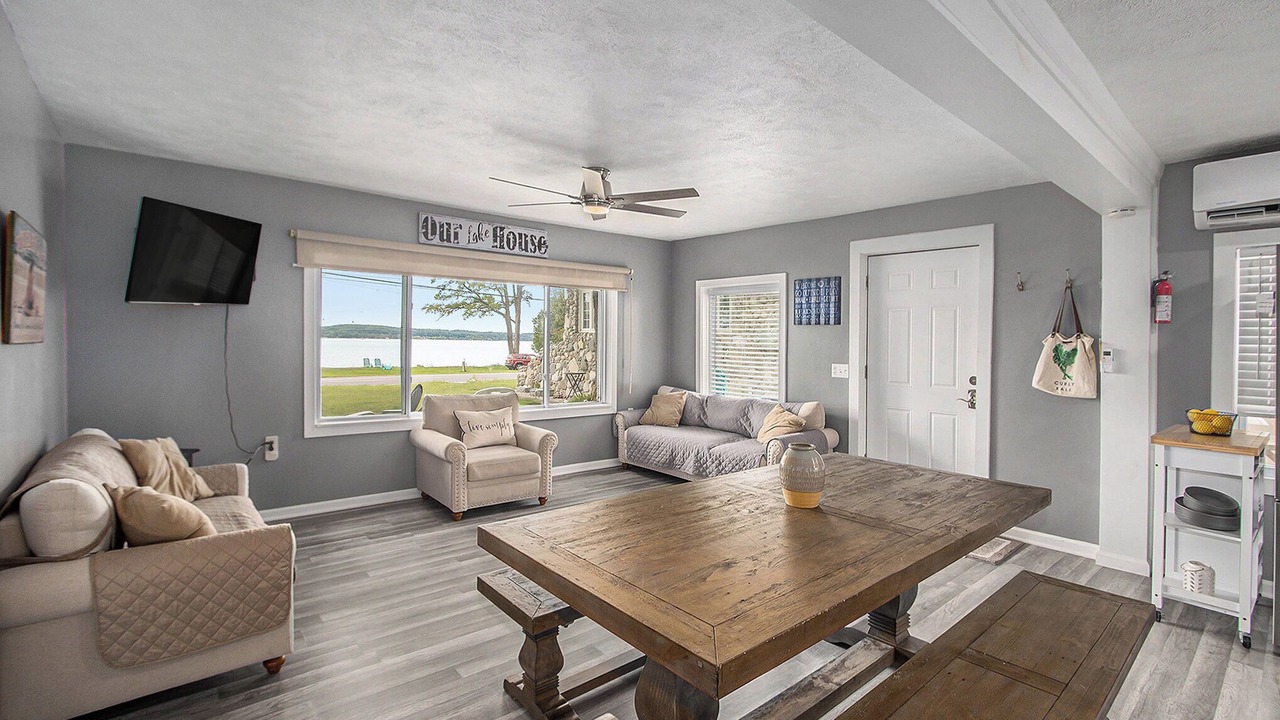 Photo of Livingroom in Onekama