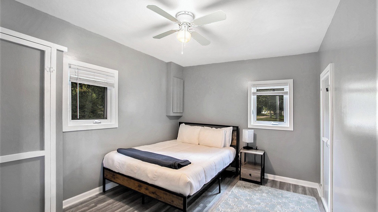 Photo of Bedroom in Onekama