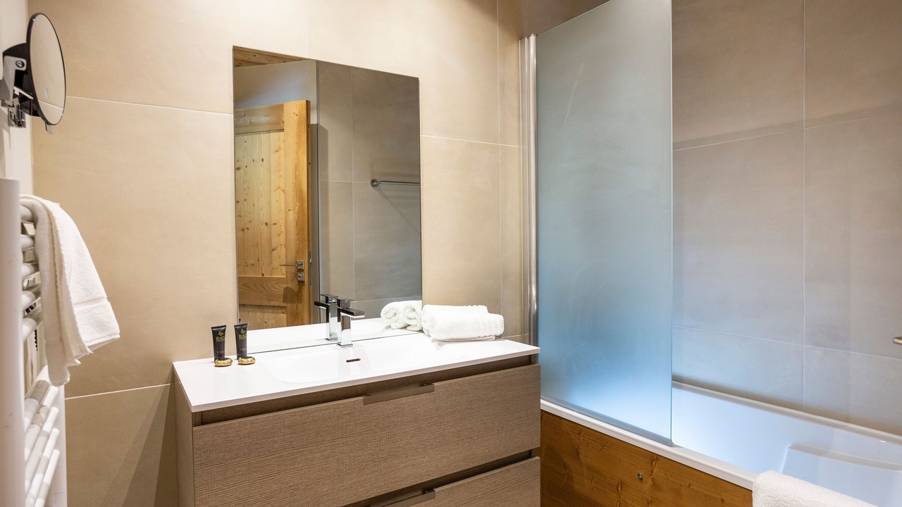 Photo of Bathroom in Eclose-Ouest