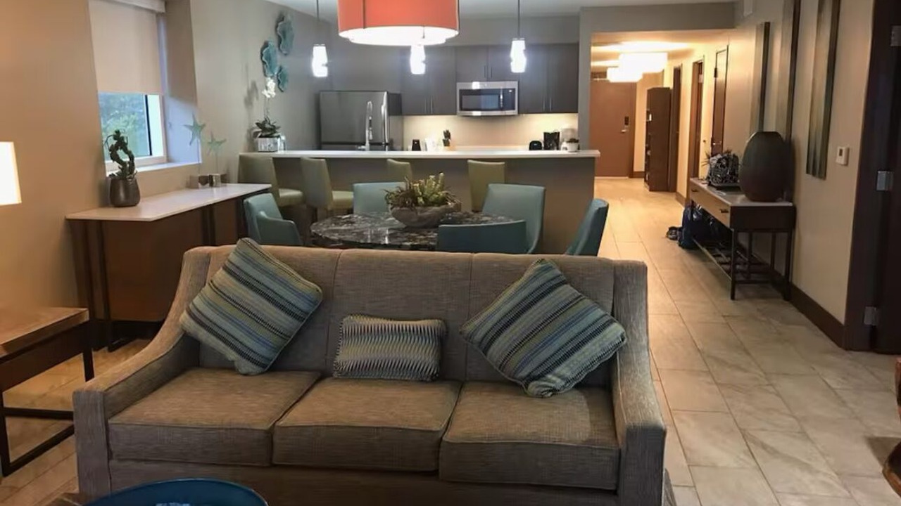 Photo of Livingroom in Oyster Pond