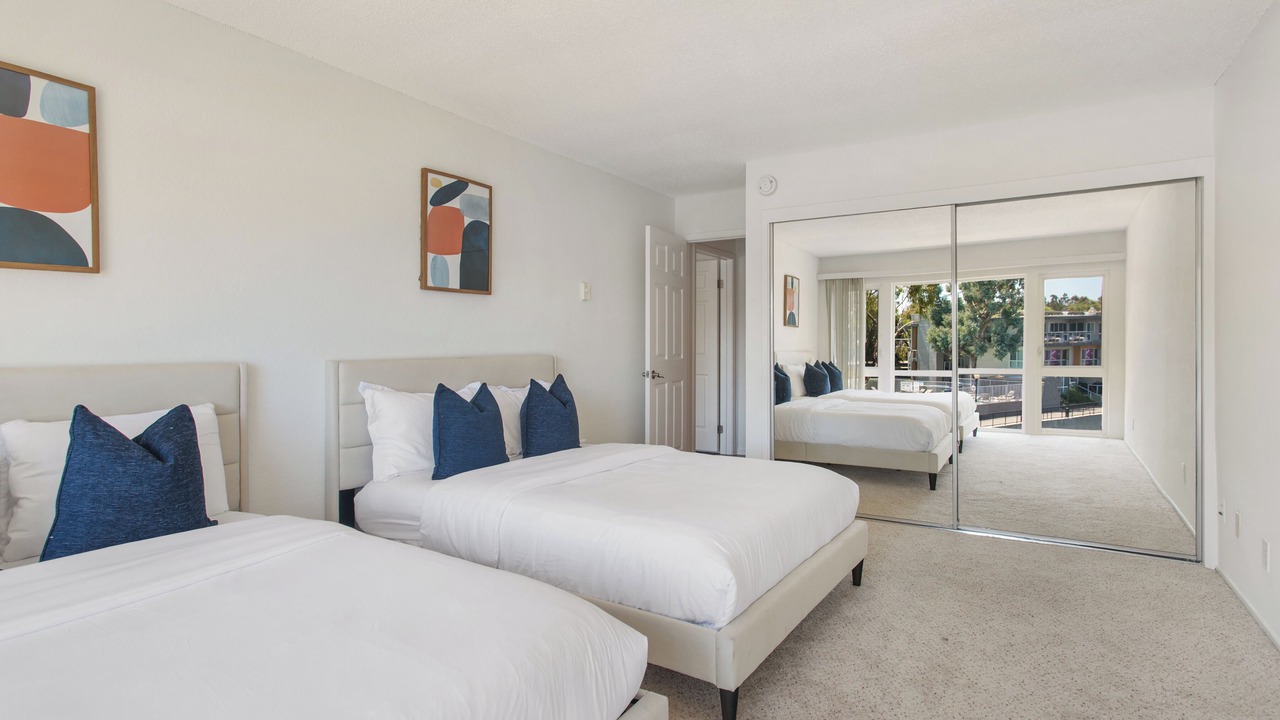 Photo of Bedroom in Silver Strand
