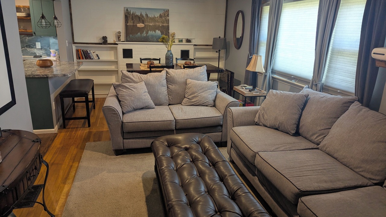 Photo of Livingroom in Rutherford