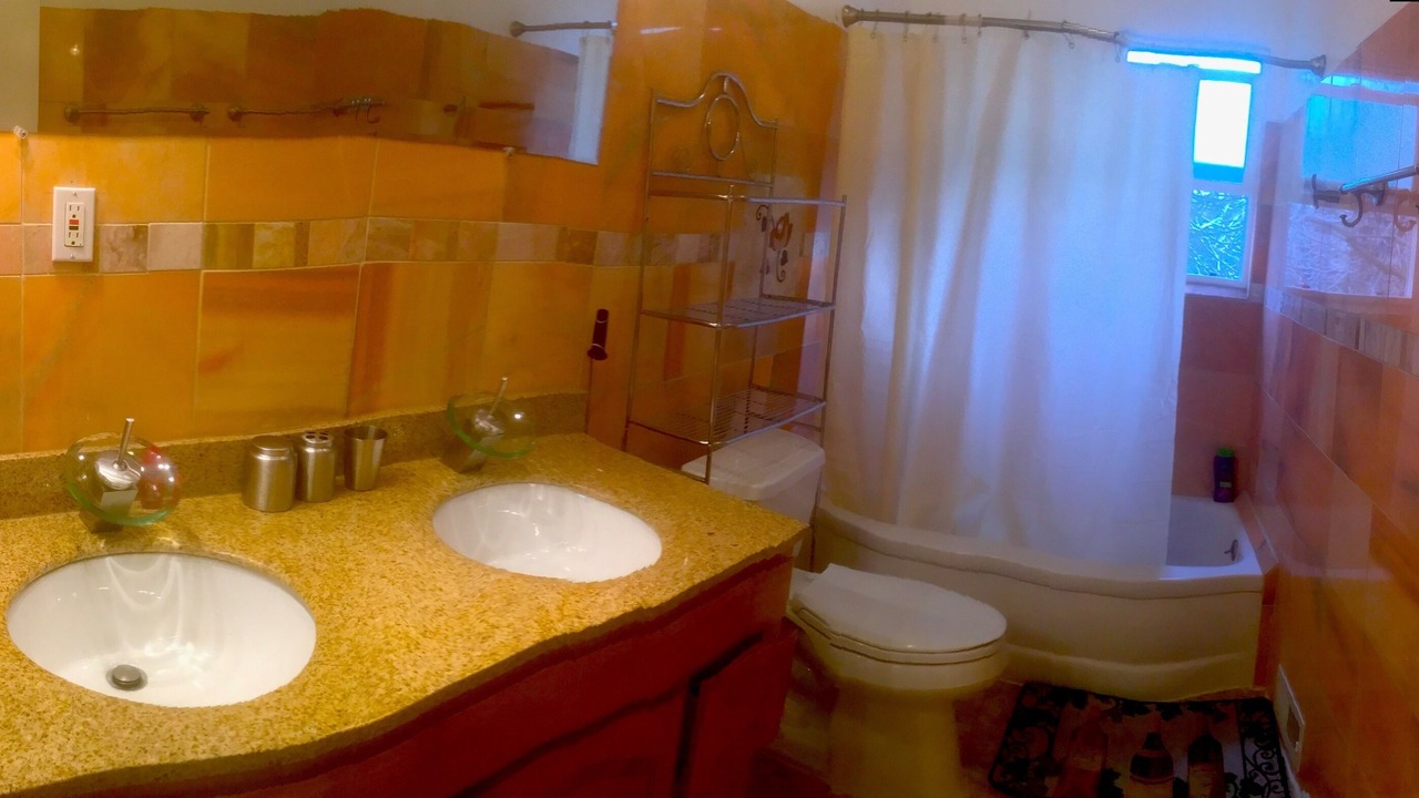 Photo of Bathroom in Sunnyside