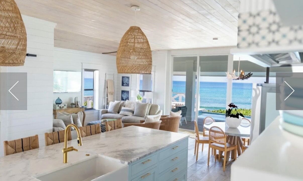 Photo of Livingroom in Hope Town