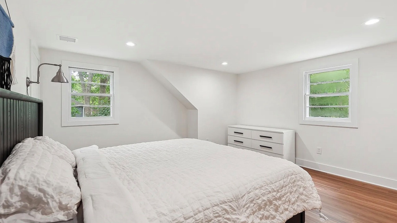 Photo of Bedroom in Clearwater Beach