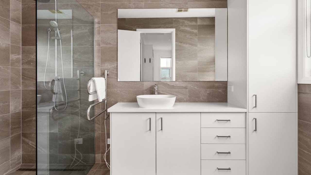 Photo of Bathroom in Williamstown