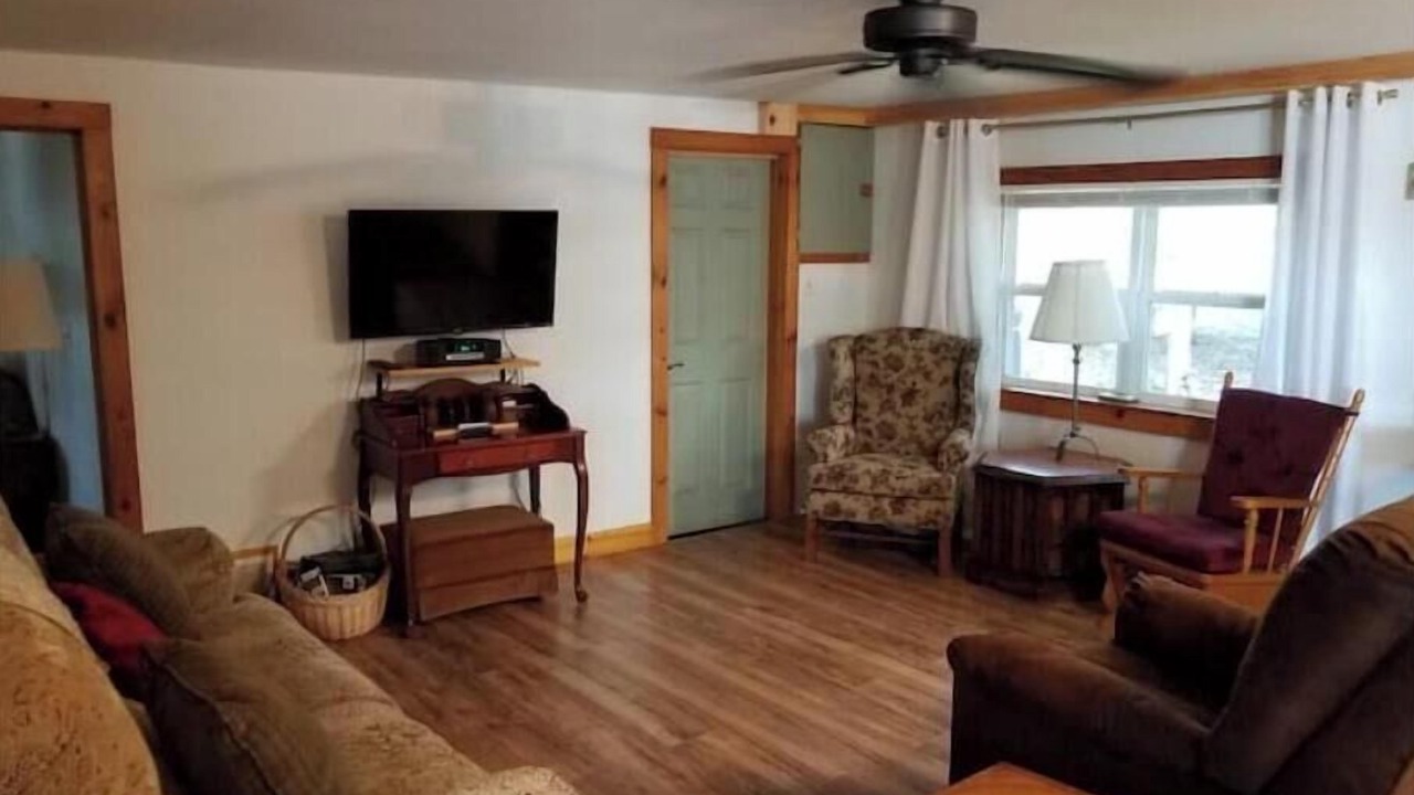Photo of Livingroom in Bridport