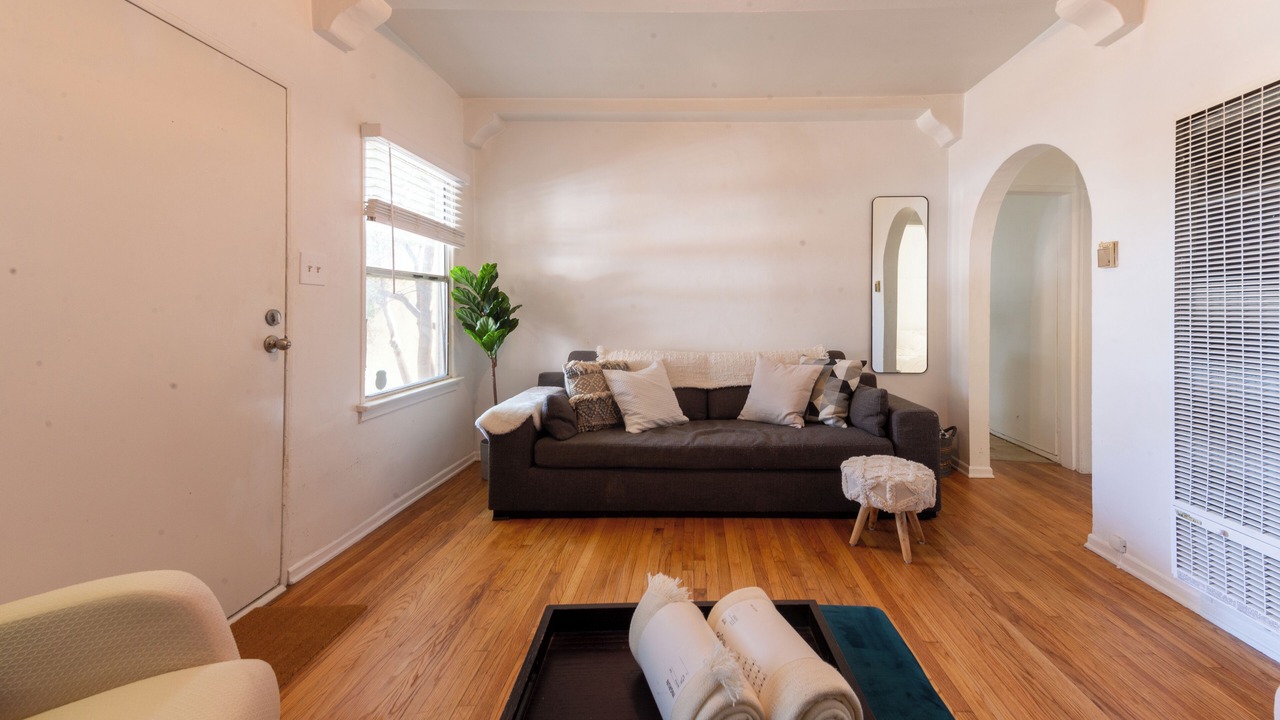 Photo of Livingroom in Northeast