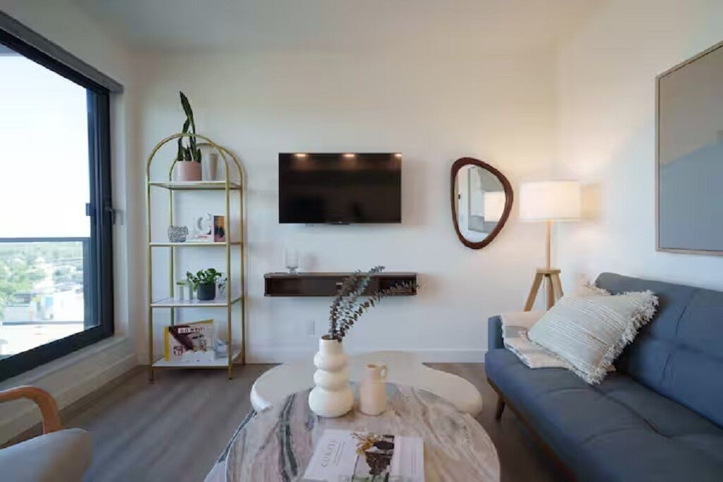 Photo of Livingroom in Crescent Heights