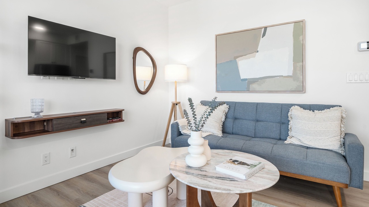 Photo of Livingroom in Crescent Heights