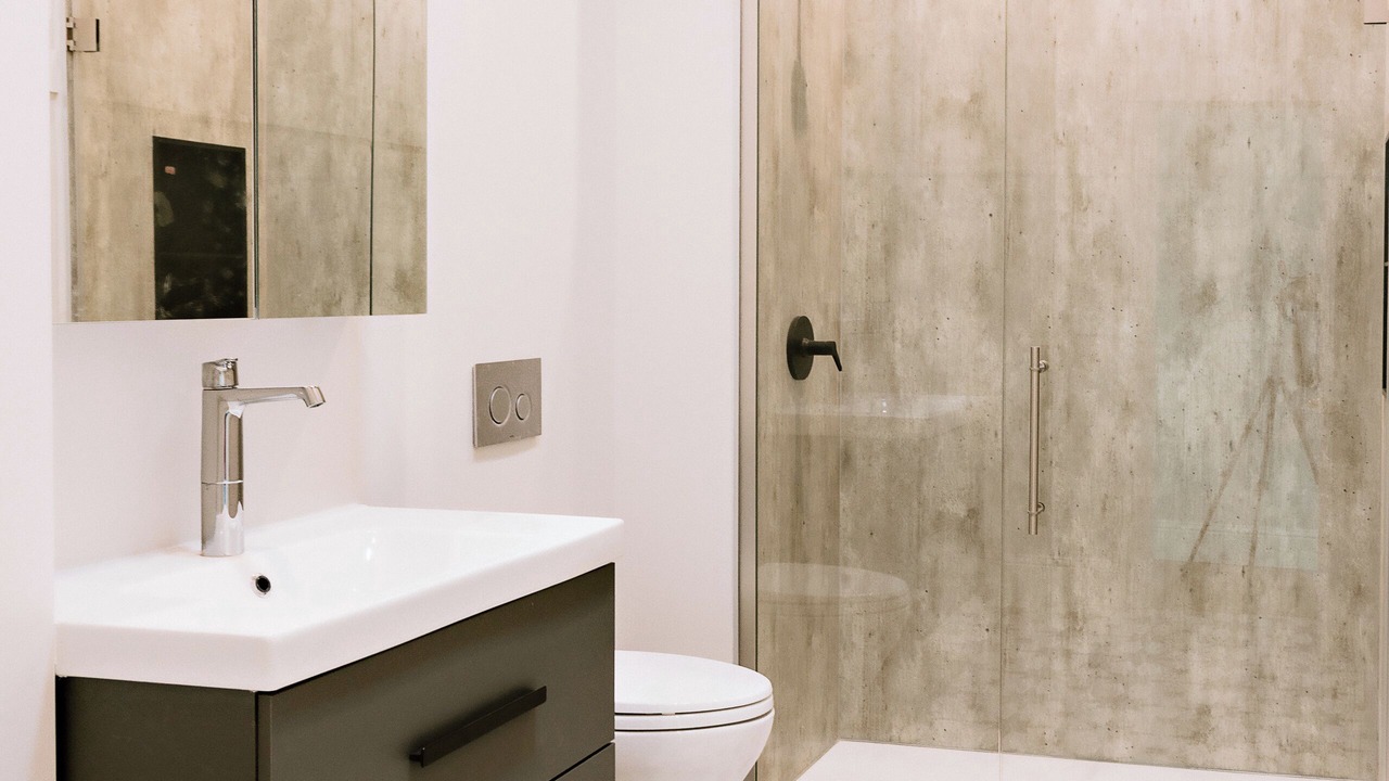 Photo of Bathroom in Downtown Berkeley