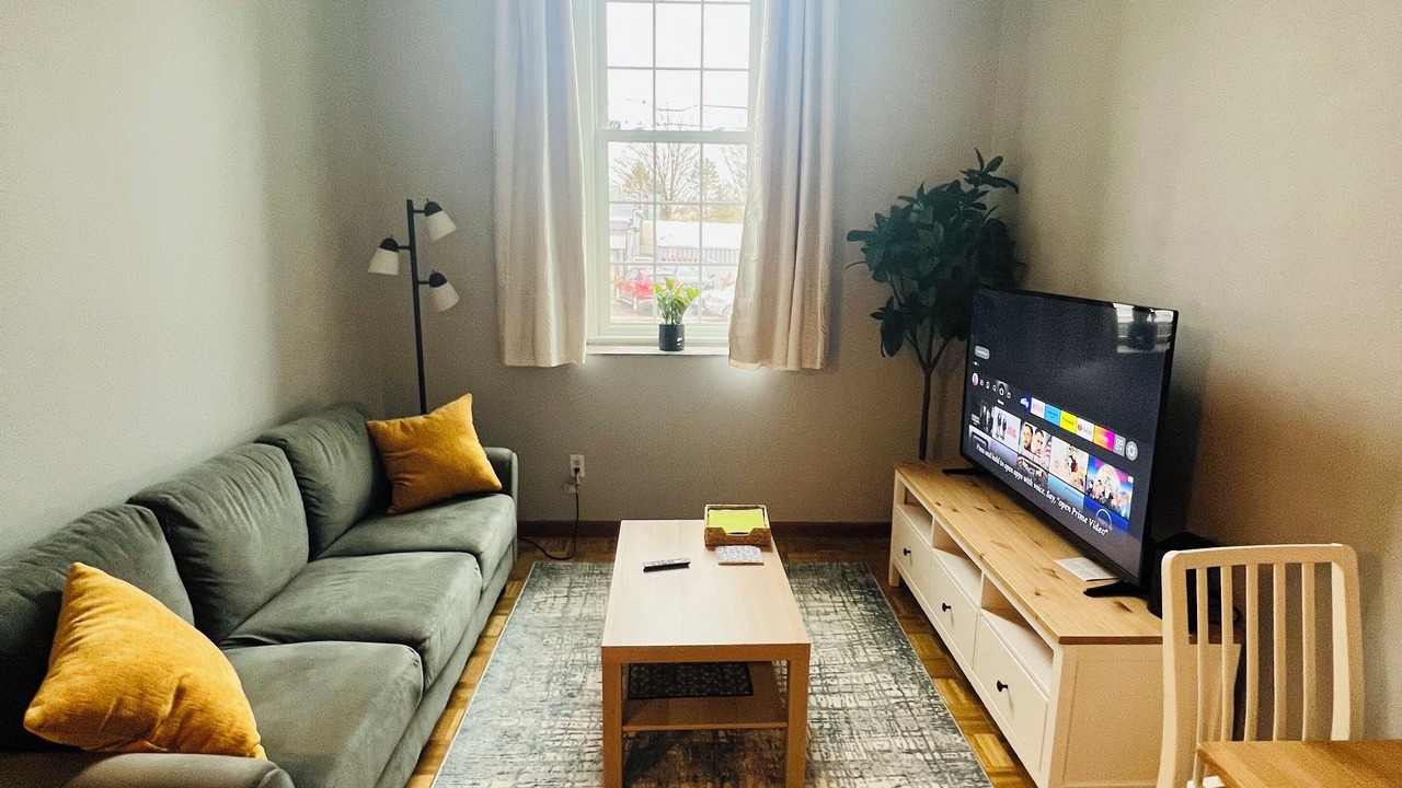 Photo of Livingroom in Hamden