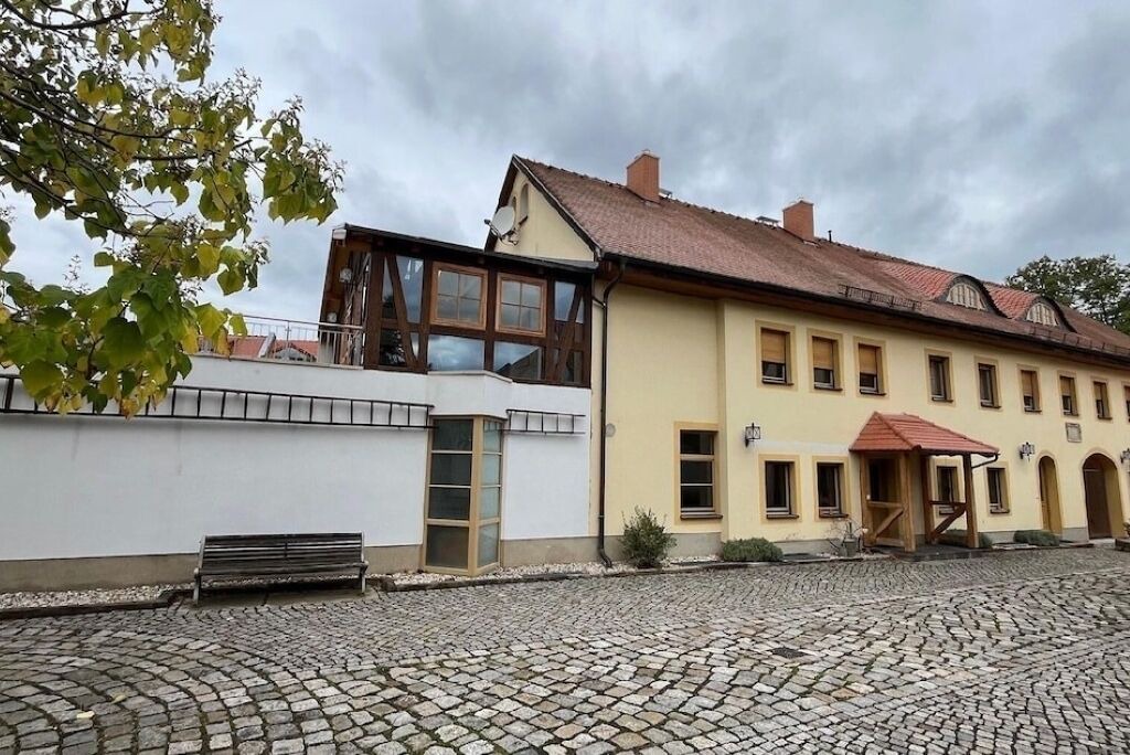 Photo of Outdoor in Mickten
