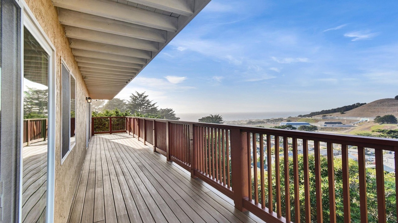 Photo of Patio Balcony in Sharp Park