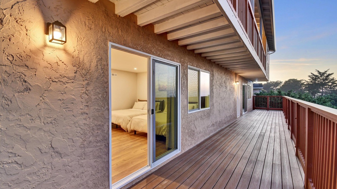 Photo of Patio Balcony in Sharp Park