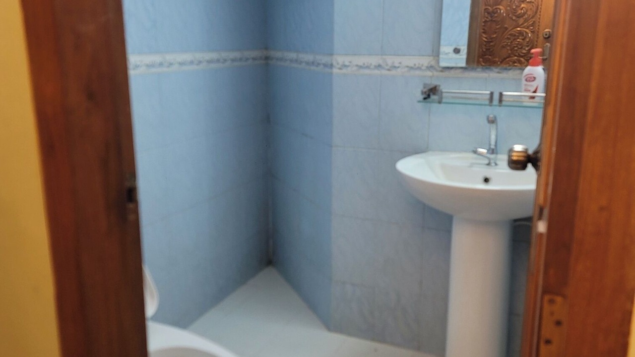 Photo of Bathroom in Basundhara Residential Area