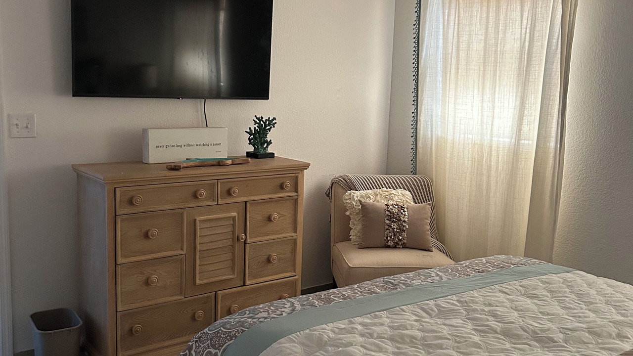 Photo of Bedroom in South Bimini