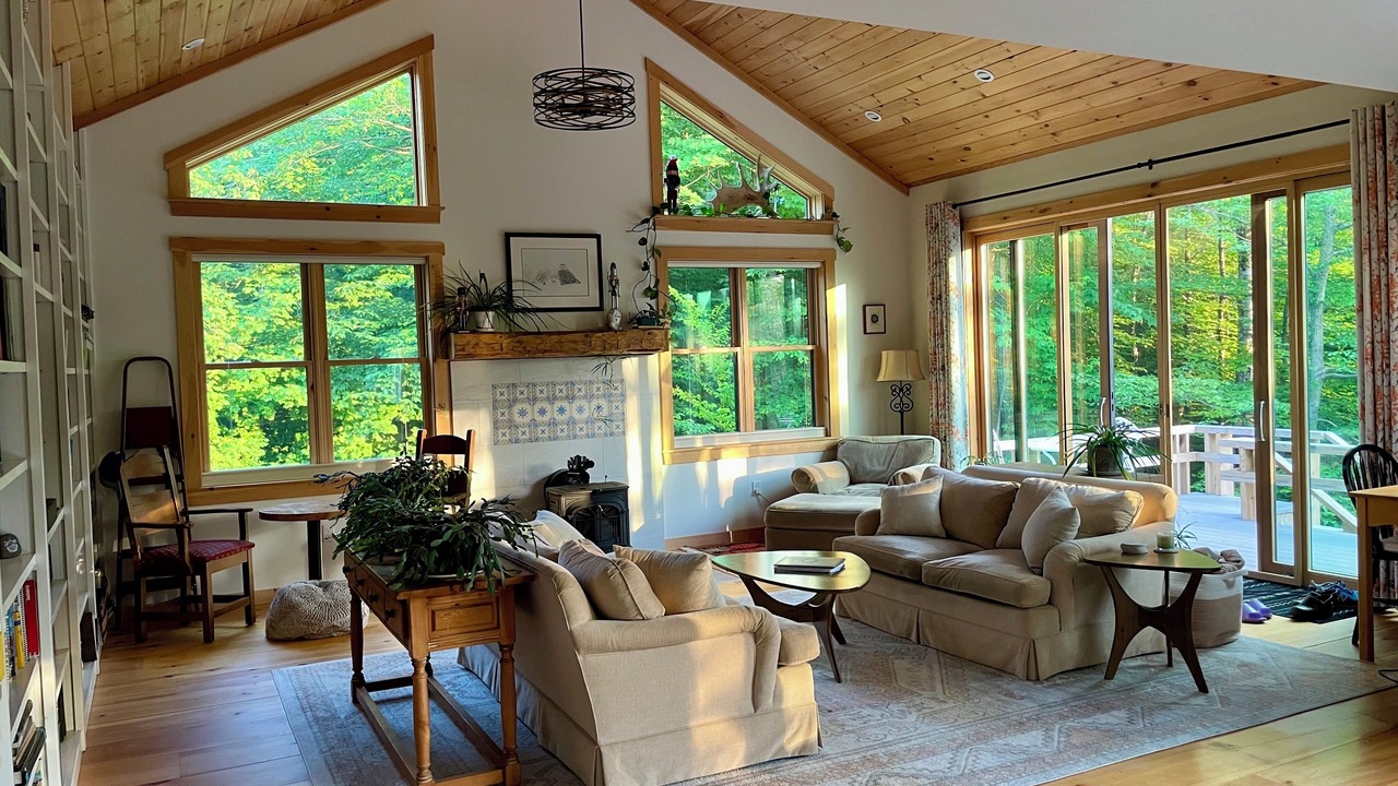 Photo of Livingroom in Bolton Valley