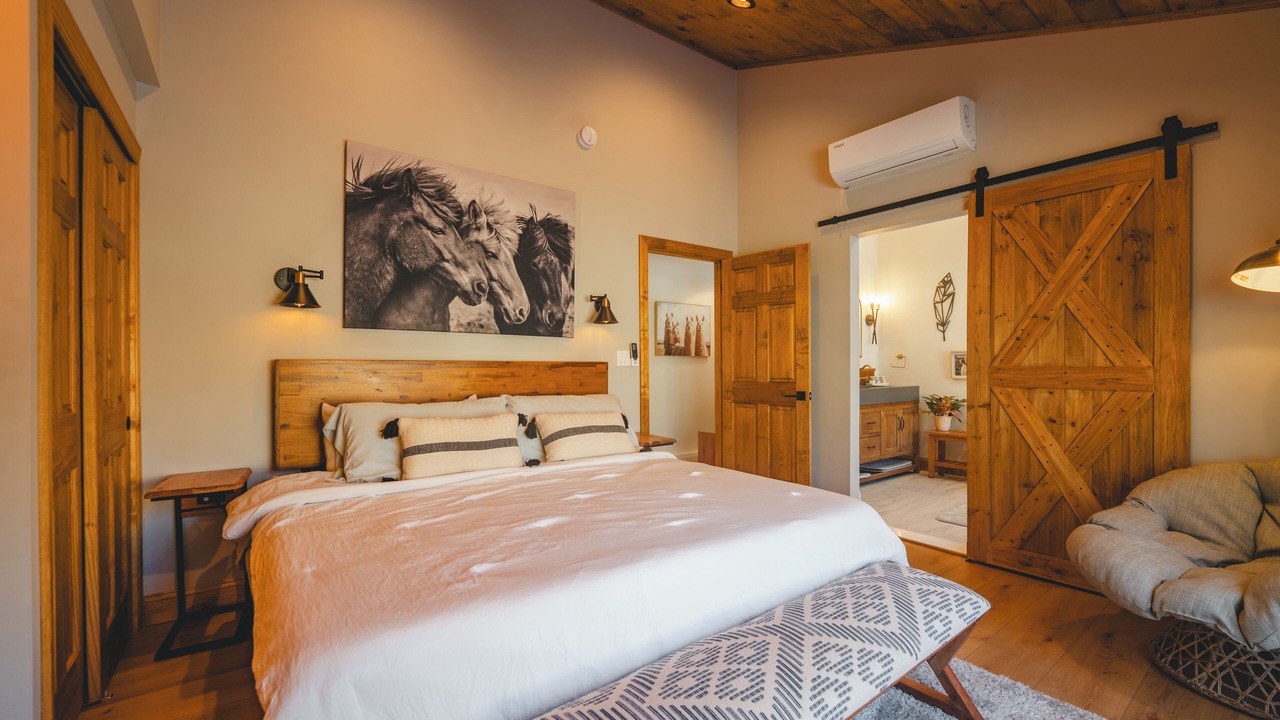 Photo of Bedroom in Newfoundland