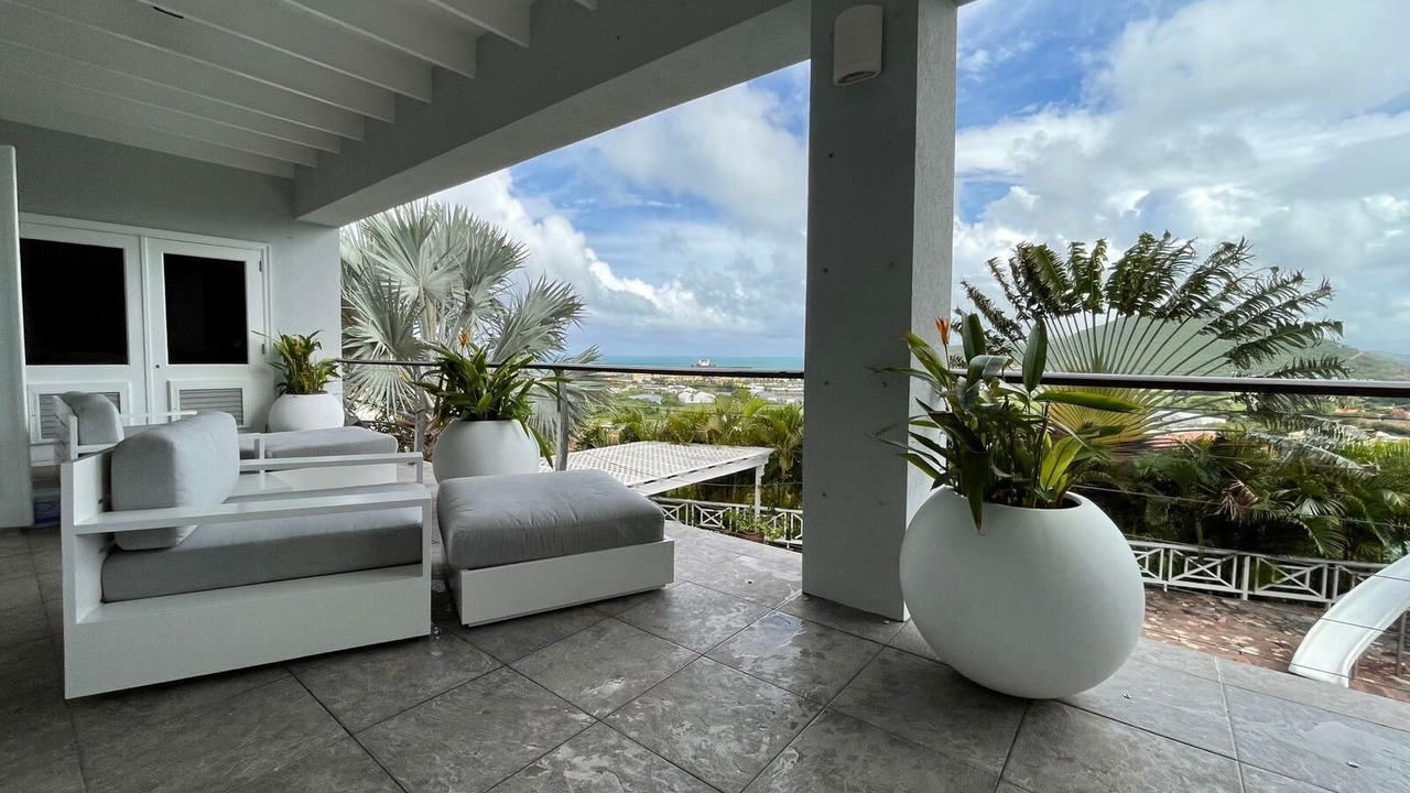 Photo of Patio Balcony in Frigate Bay