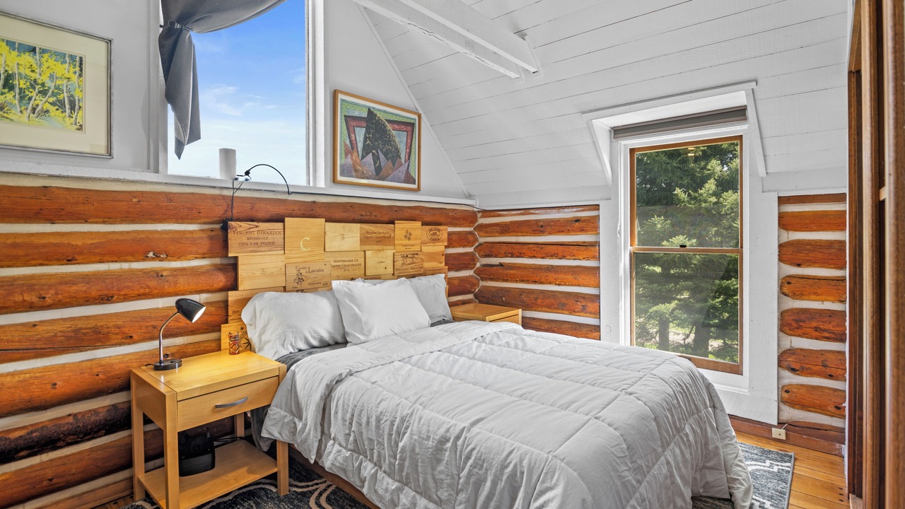 Photo of Bedroom in Snowmass Village