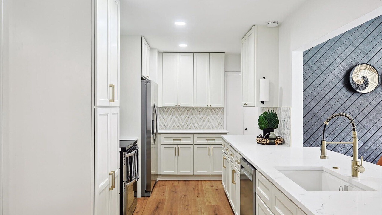 Photo of Kitchen in Far North Dallas