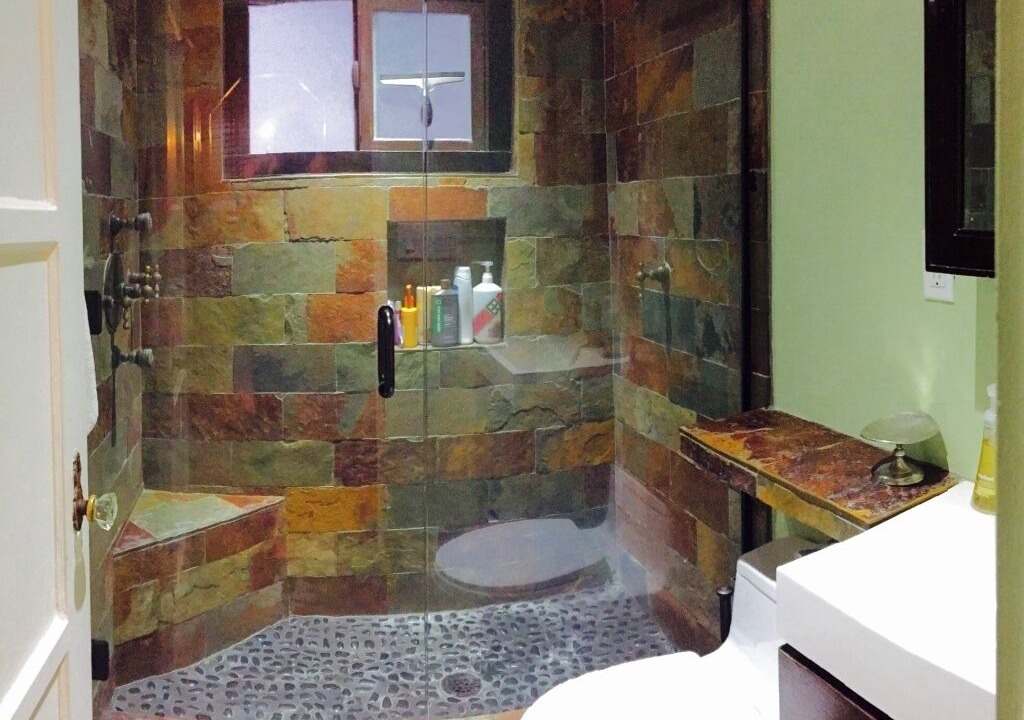 Photo of Bathroom in El Porto
