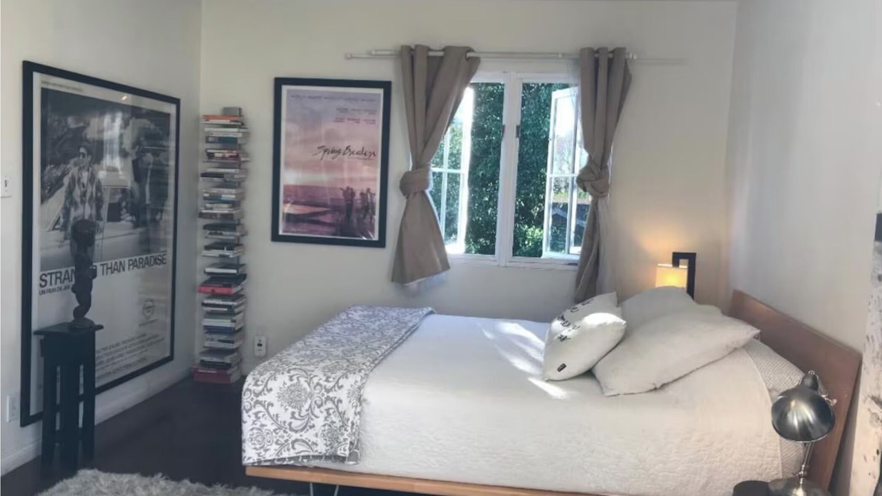 Photo of Bedroom in Mar Vista