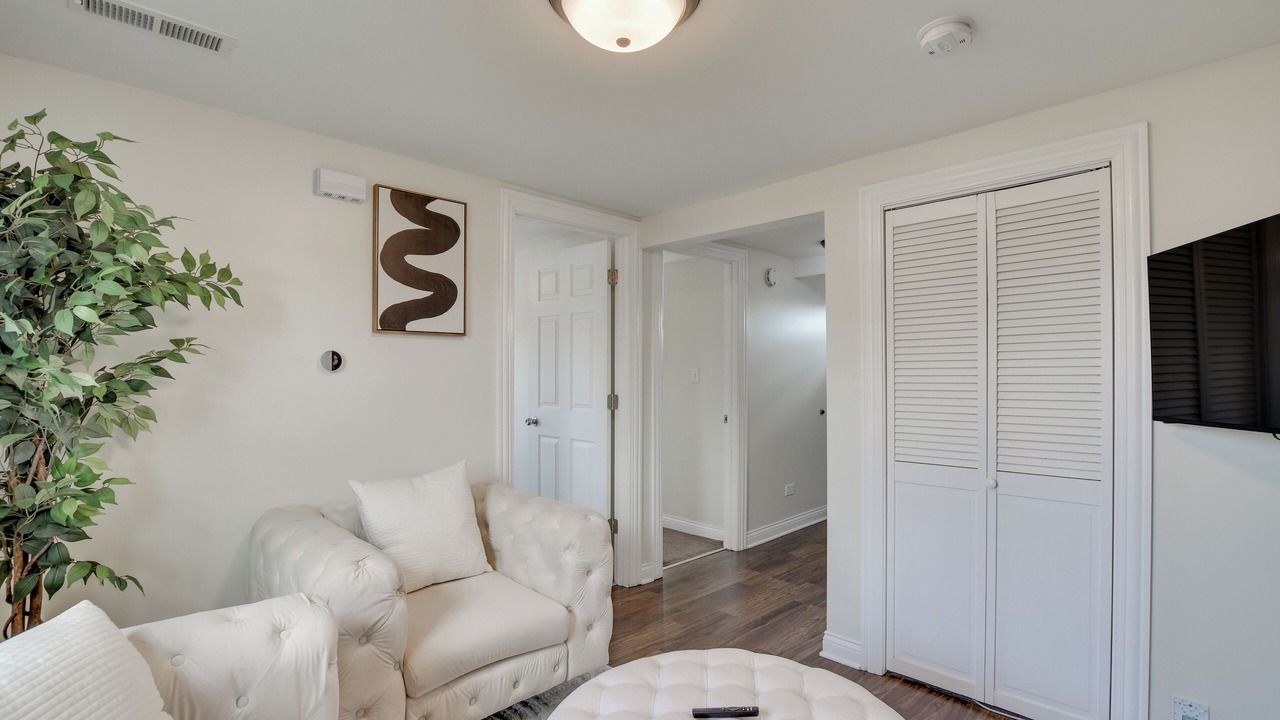 Photo of Livingroom in Blue Island