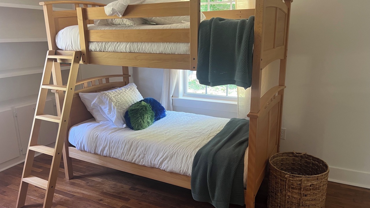 Photo of Bedroom in Whites Creek