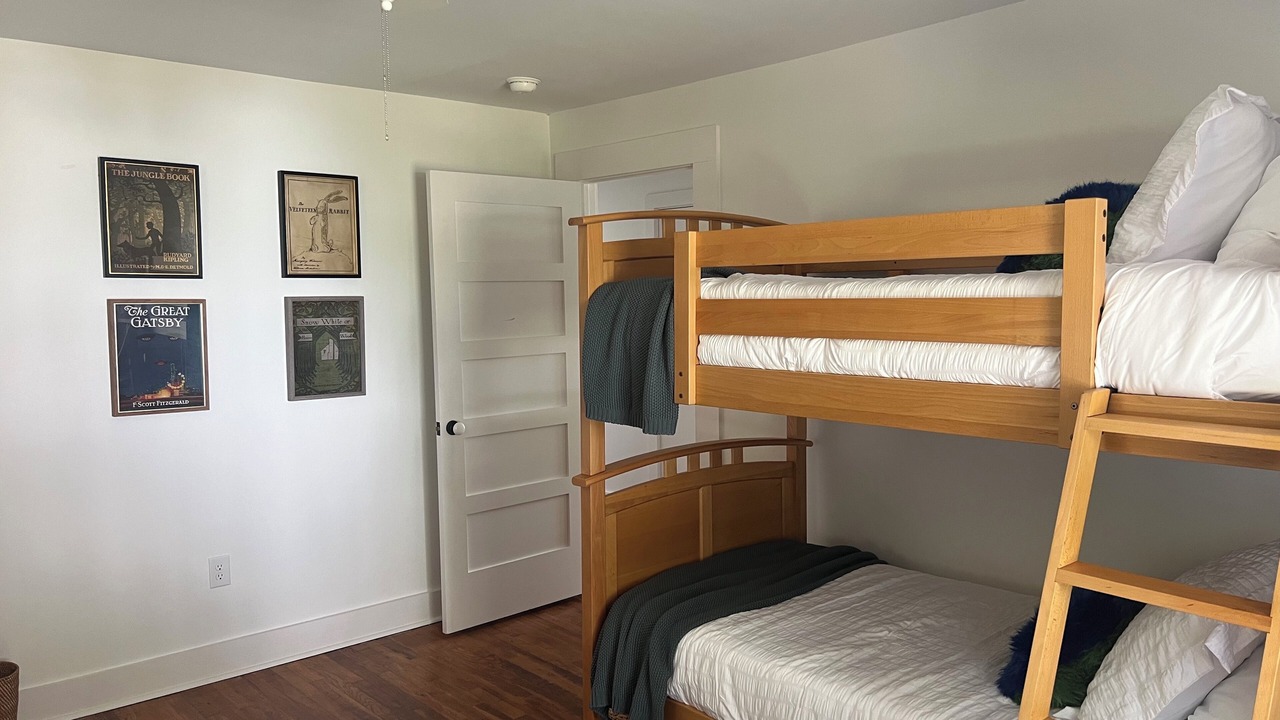 Photo of Bedroom in Whites Creek