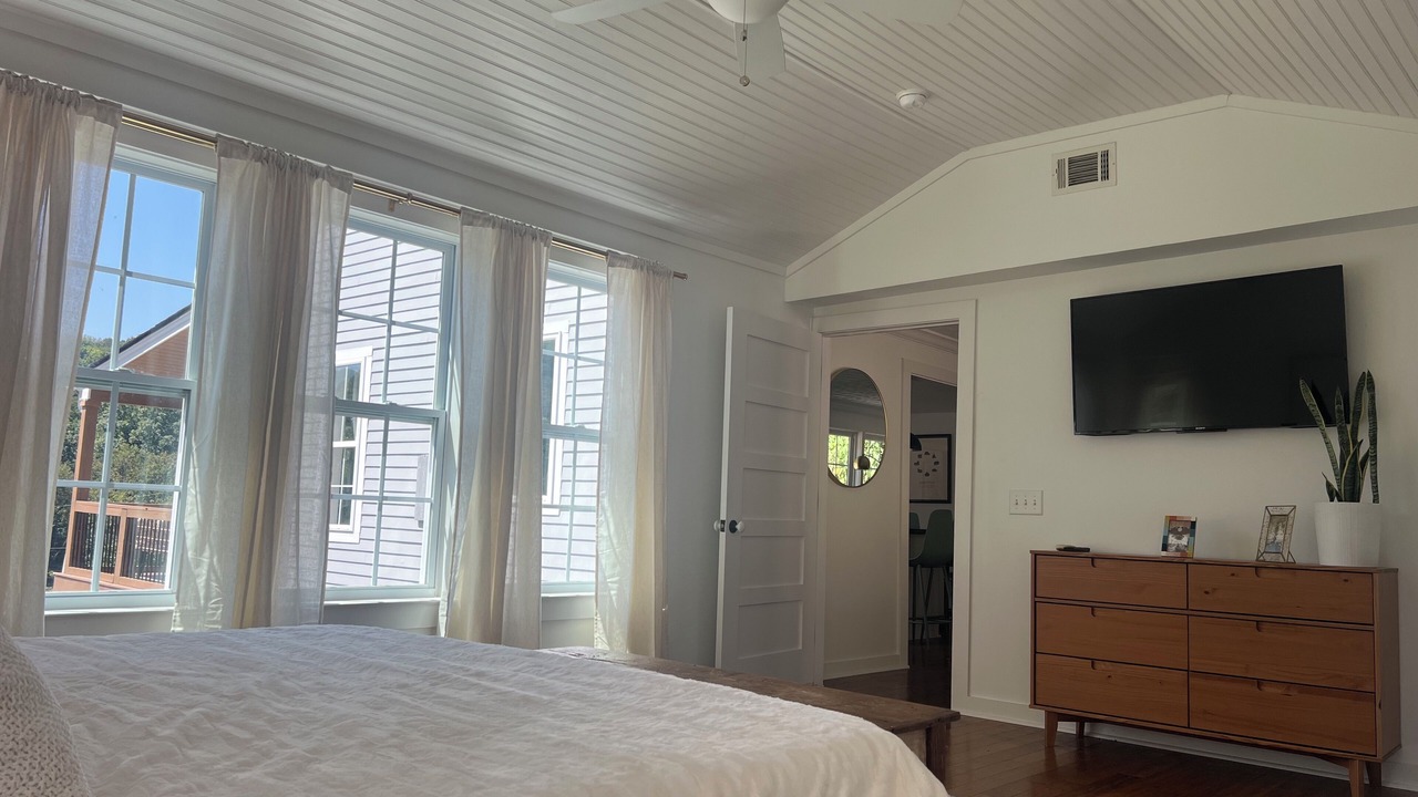 Photo of Bedroom in Whites Creek