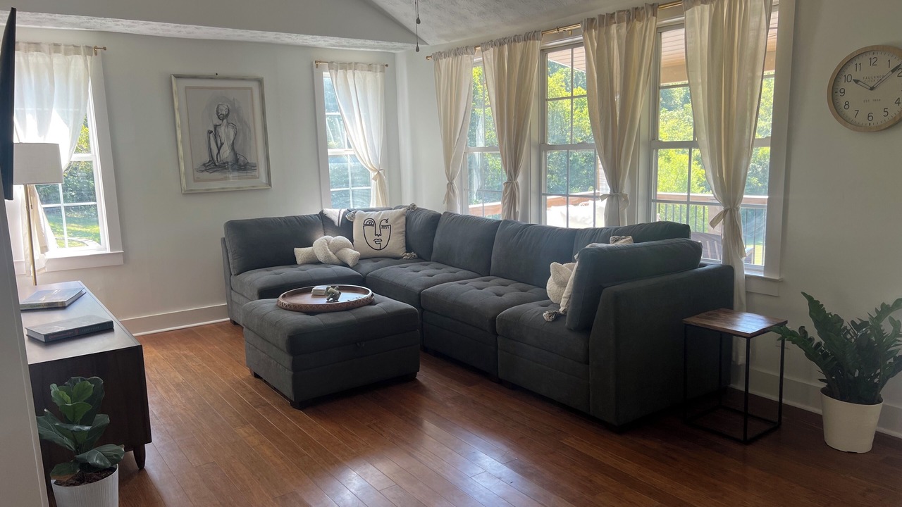 Photo of Livingroom in Whites Creek