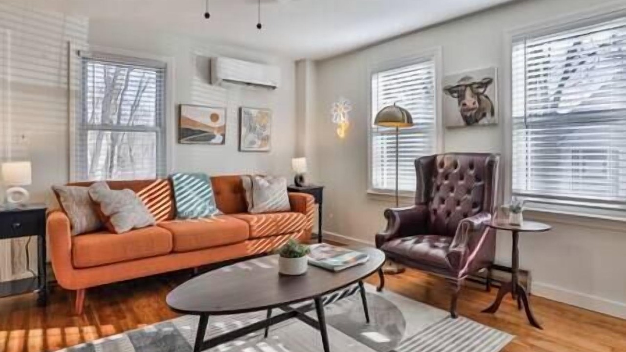 Photo of Bedroom in Salem