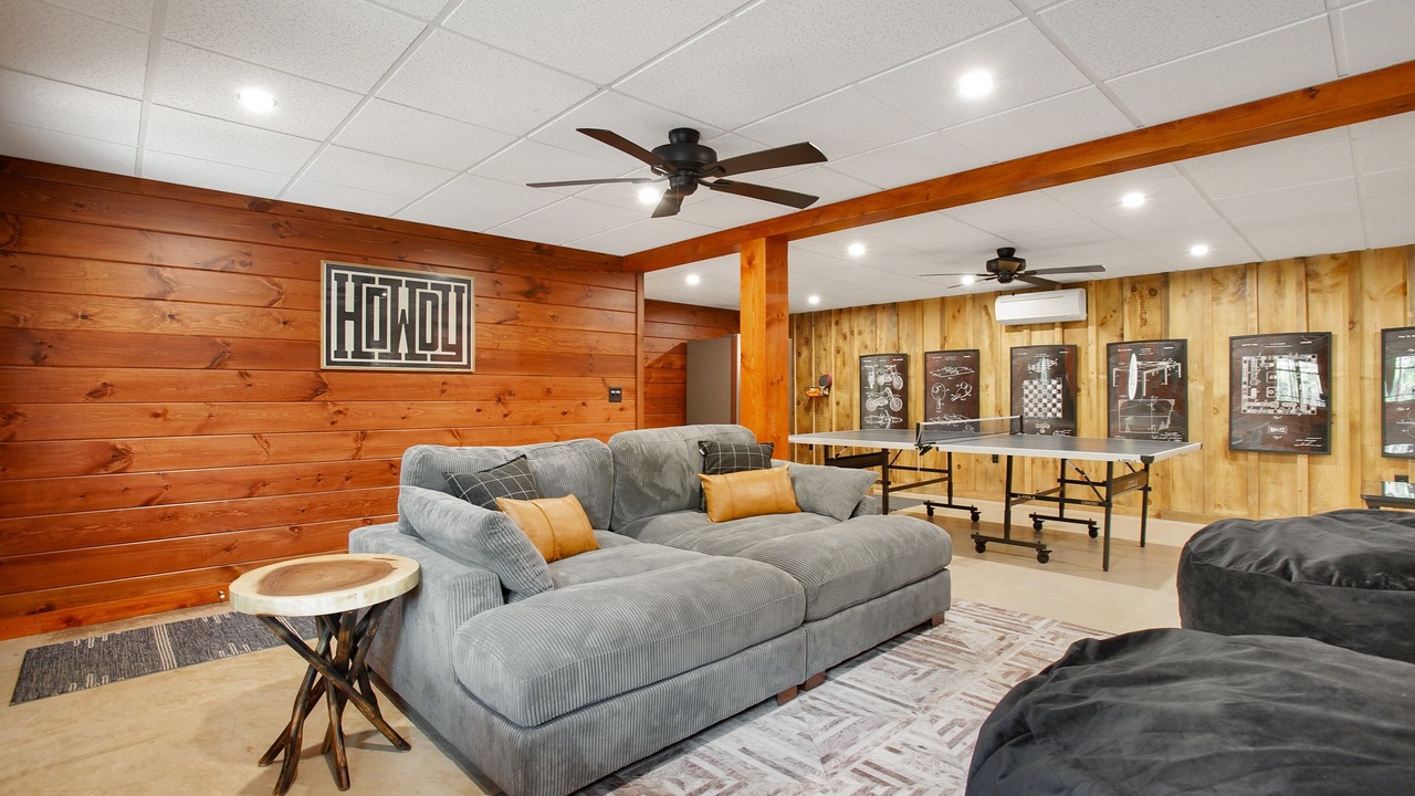 Photo of Bedroom in Renovo