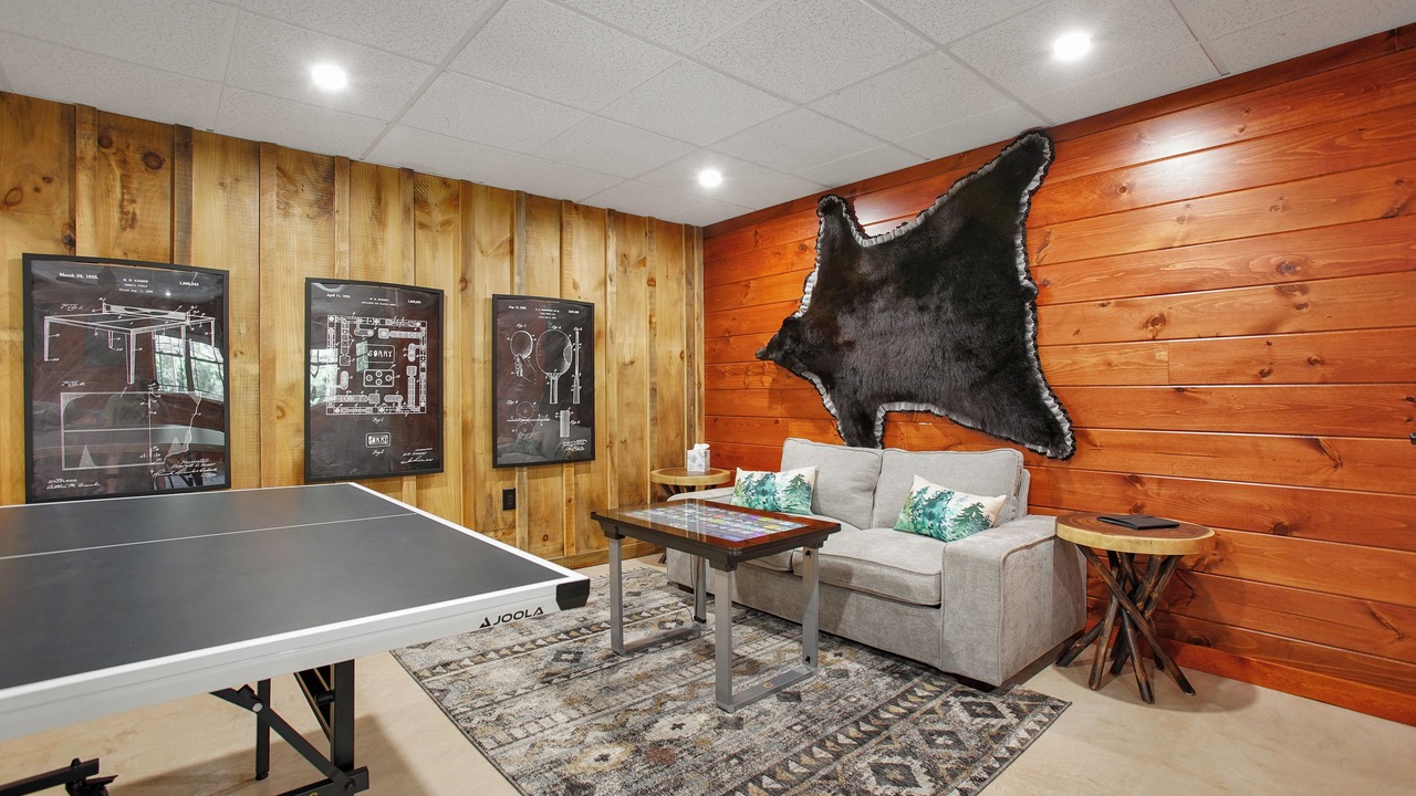Photo of Bedroom in Renovo