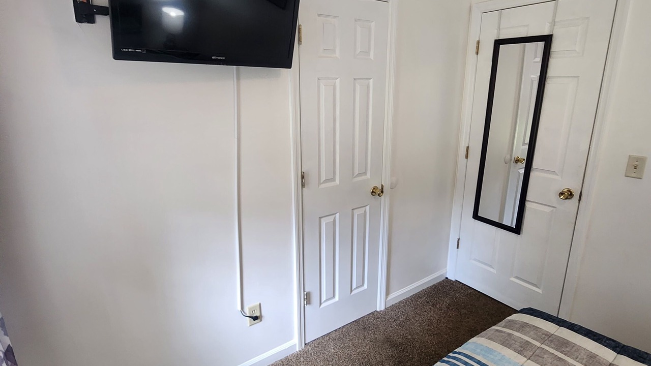 Photo of Bedroom in Ladson