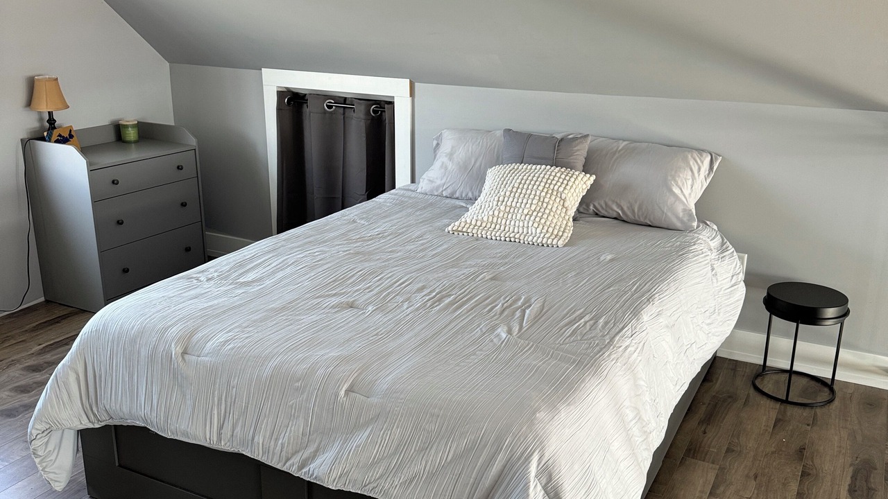 Photo of Bedroom in Amherst