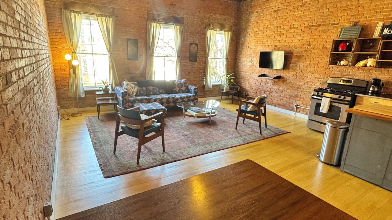 Photo of Livingroom in Troy