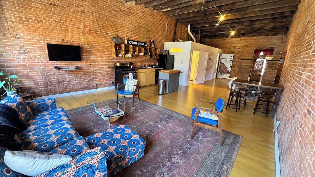 Photo of Livingroom in Troy