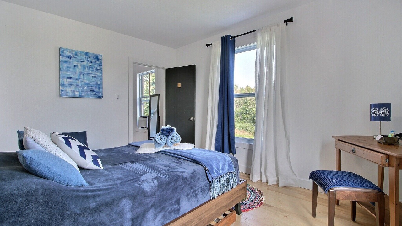 Photo of Bedroom in Saint-Hubert